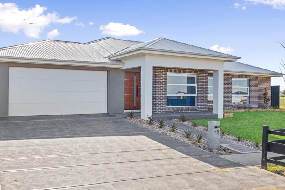 'Devan House' Family Retreat With Games Room Mudgee Exterior photo